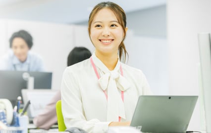 《Excel業務改善》180店舗の営業データ集計を、属人化しない仕組みへ。