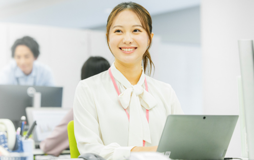 《Excel業務改善》180店舗の営業データ集計を、属人化しない仕組みへ。