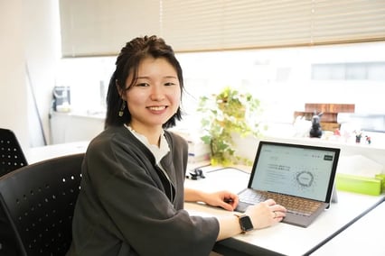 導入支援を担当したEXCEL女子スタッフの写真