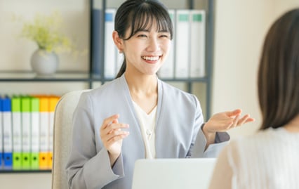 タレントパレットの運用支援について語るEXCEL女子の女性社員